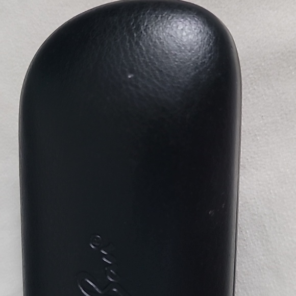 Ray Ban eye glass case - Picture 2 of 8